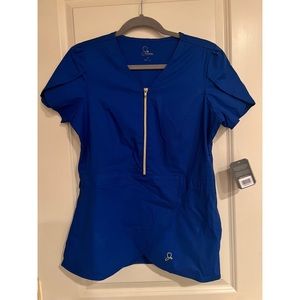 Jaanuu Tulip Scrub Top